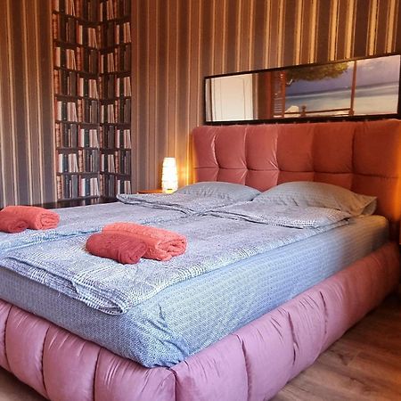Central Apartment София Экстерьер фото