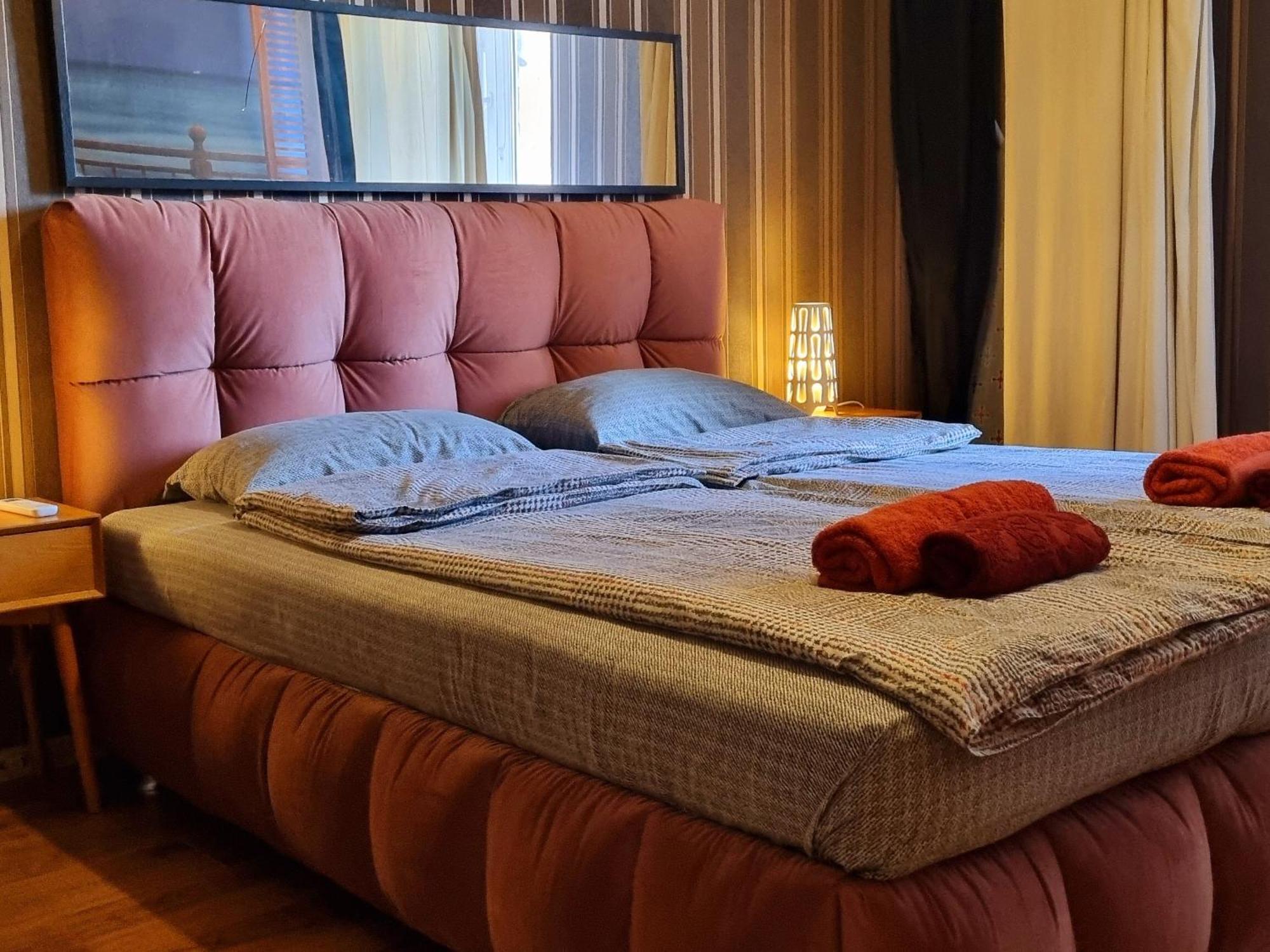Central Apartment София Экстерьер фото